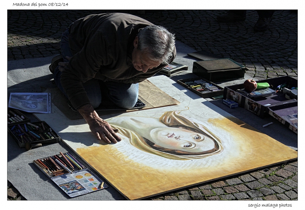 il madonnaro e la Madonna (sguardi di luce)